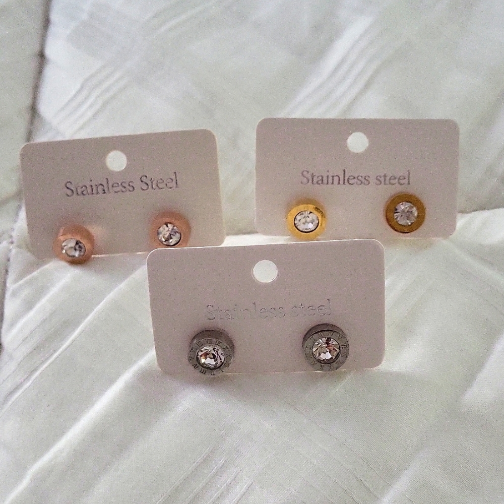 Roman Numeral Stud Earrings - Picture 5 of 8